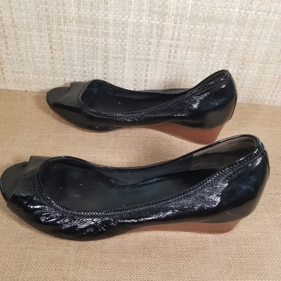 Nike Air Open Toe Shoes - Picture 6 of 8